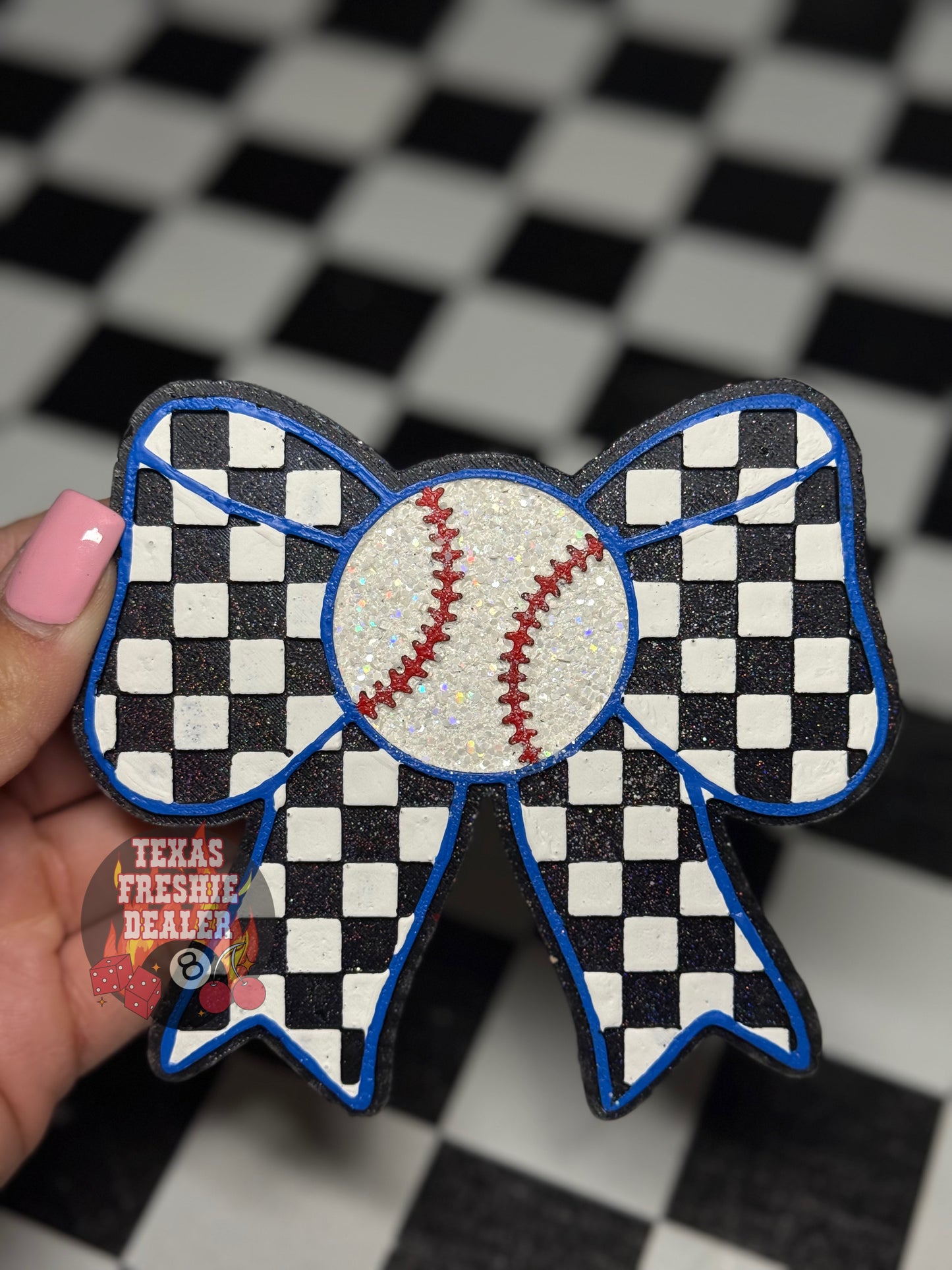 Checker Ball Bow